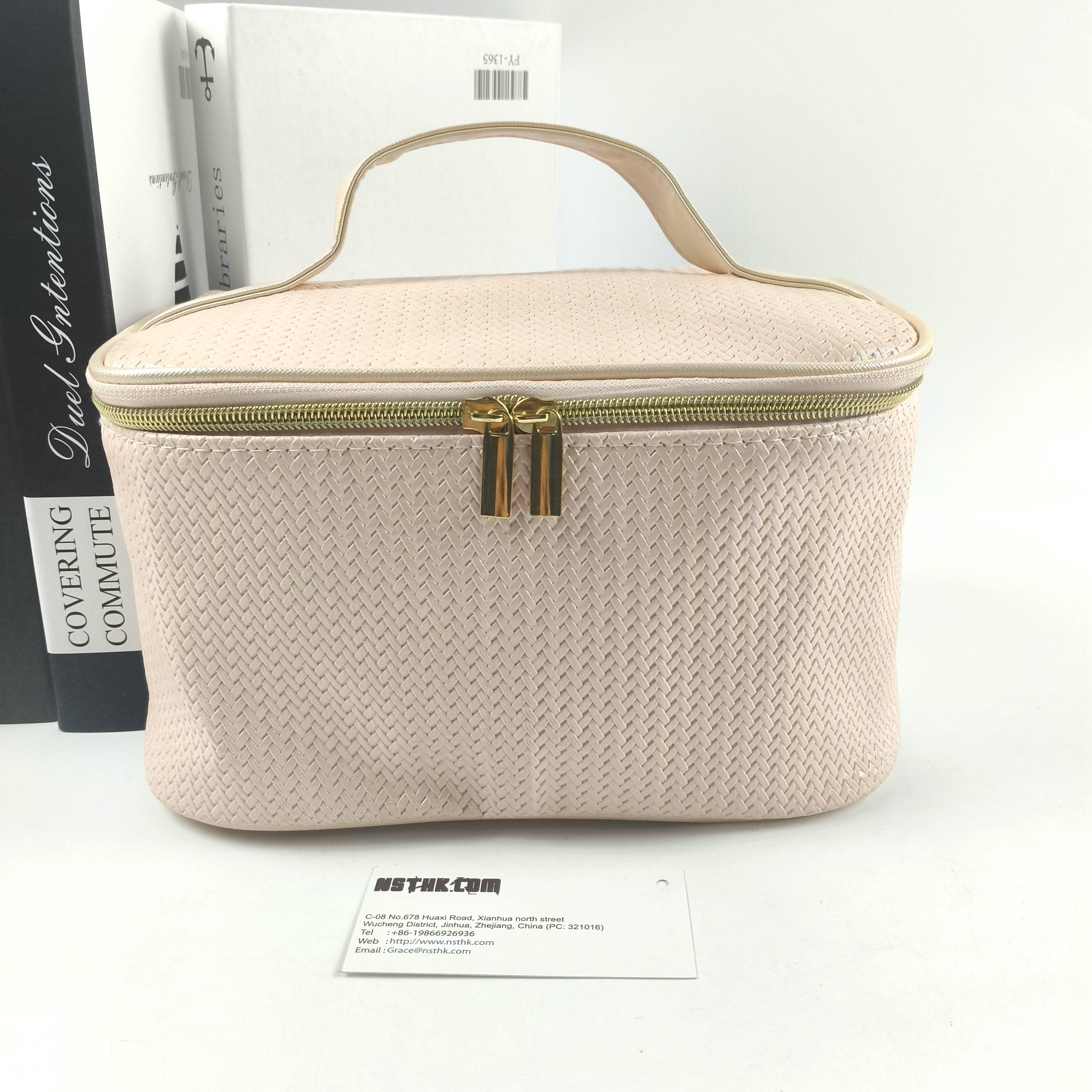  Cosmetic bag（F4002）